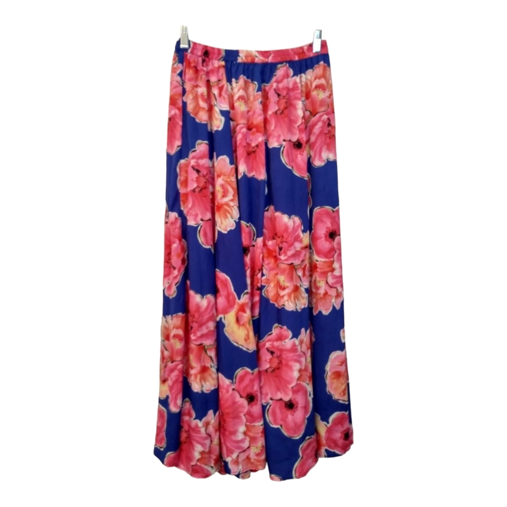 Mix Nouveau brand Really pretty flowing boho long skirt